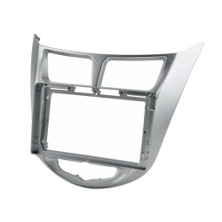 Incar RHY-FC322 Рамка для XTA Hyundai Solaris 2011-2017, Silver 9